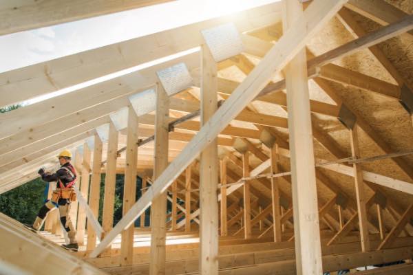 輸入木材価格高騰でアパート建築に逆風が吹いている