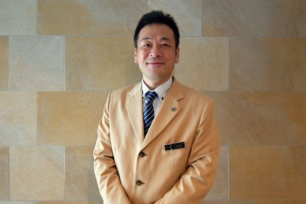 ディアレイシャス両国